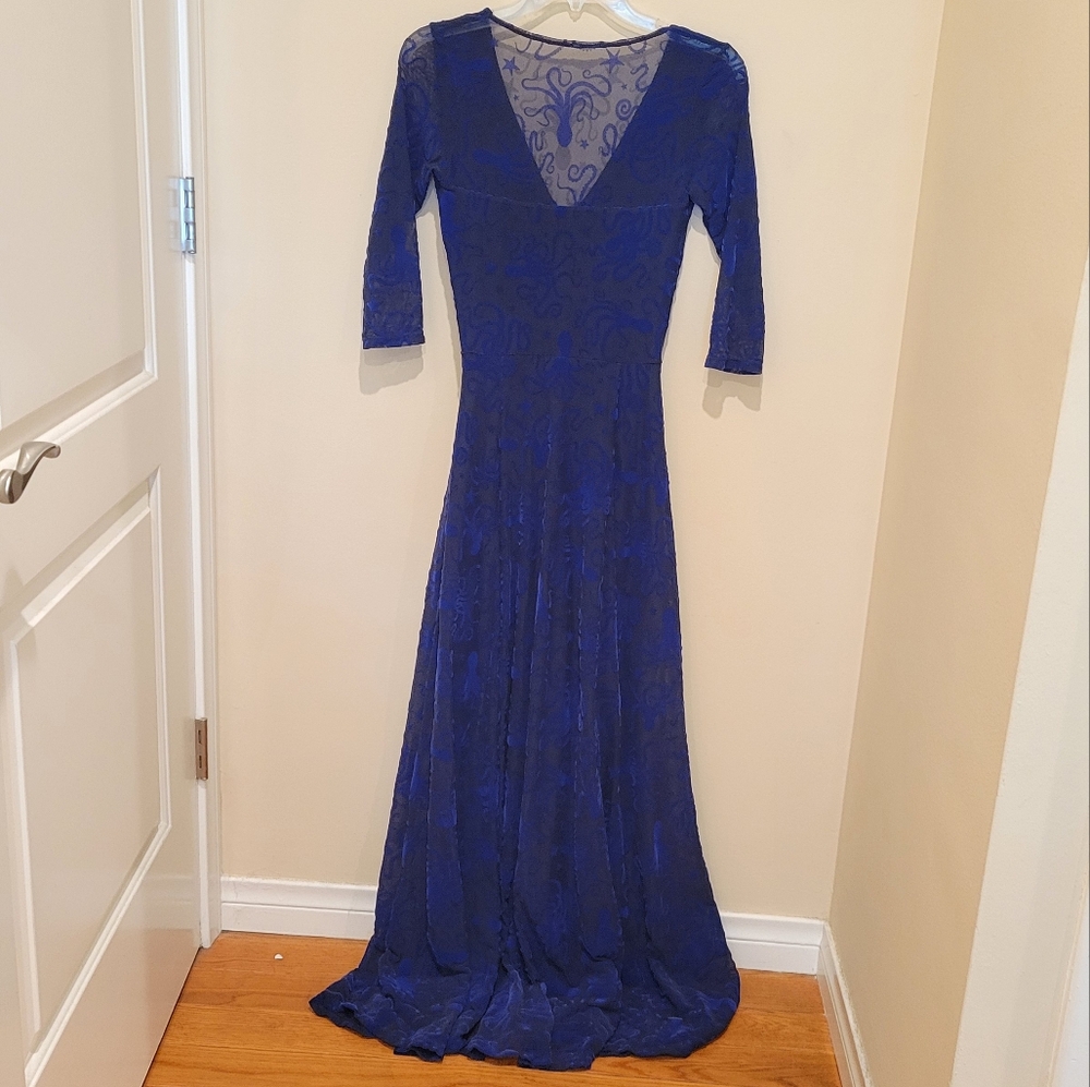 Blackmilk flocktapus 3/4 sleeve blue maxi dress - Picture 9 of 14